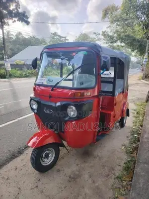 Bajaj RE 2026