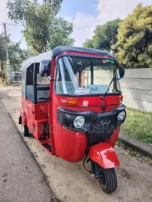 Bajaj RE 2026