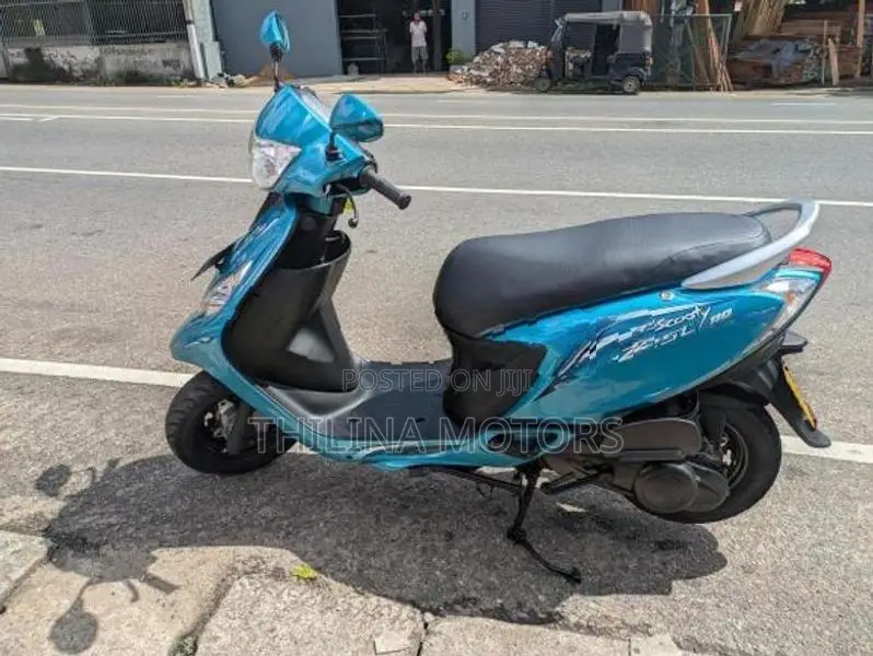 TVS Scooty Zest 2015