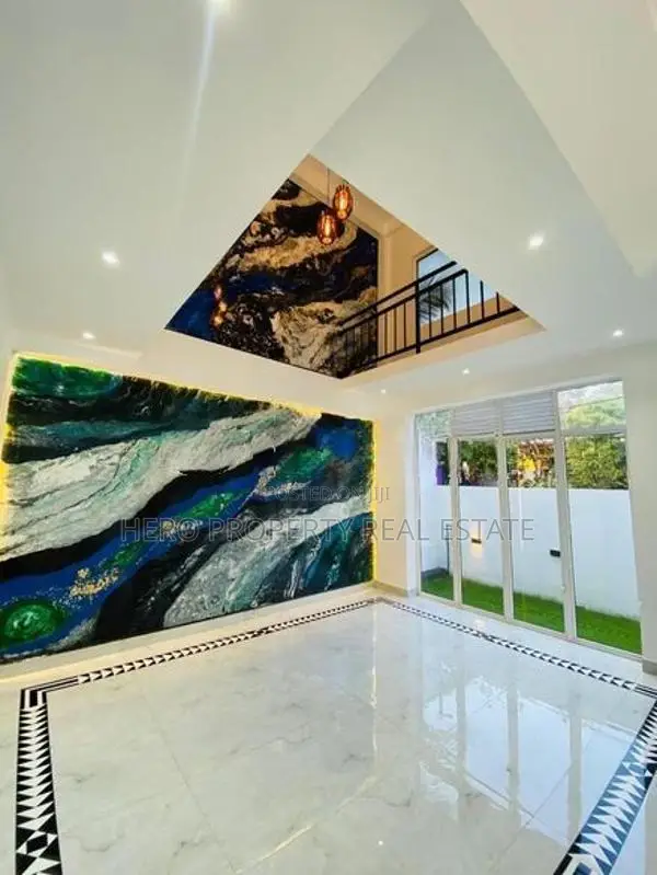 TWO STORY SUPER LUXURY HOUSE FOR RENT IN ATHURUGIRIYA