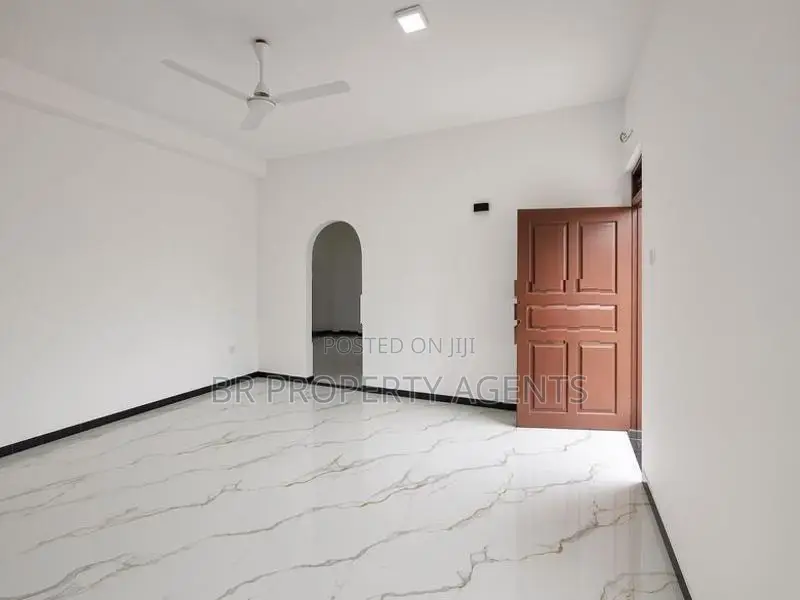 Single Storey House for Sale in Wellampitiya