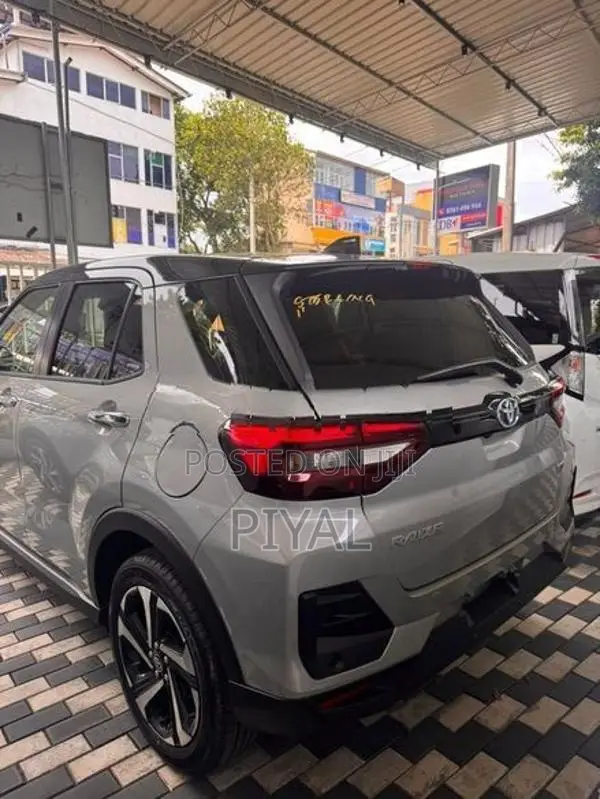 Toyota Raize Z Hybrid 2026