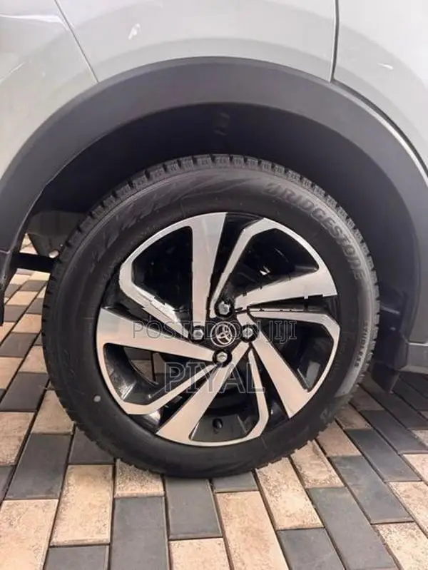 Toyota Raize Z 2025