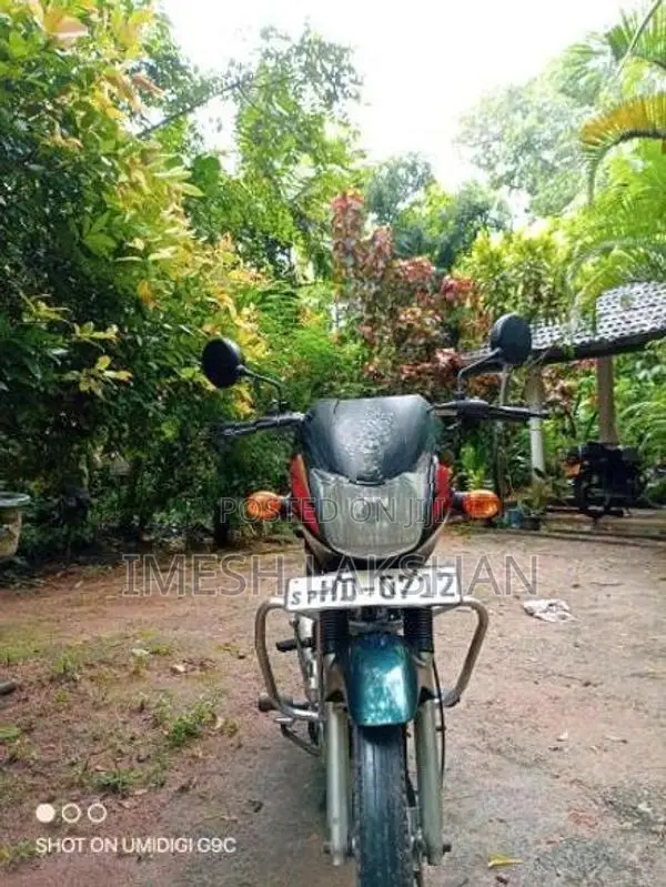 Bajaj Boxer 2002