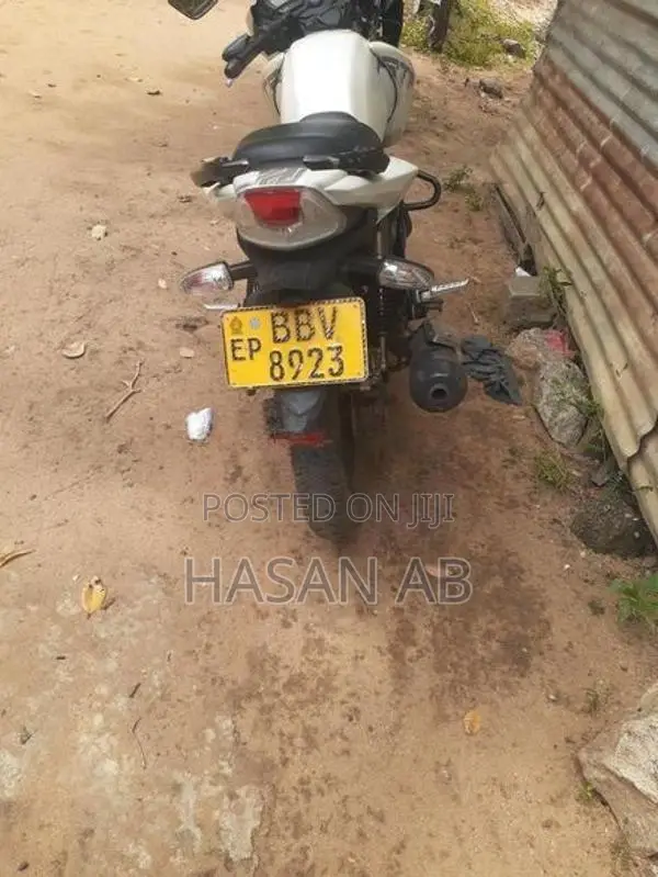 TVS Apache RTR 2013