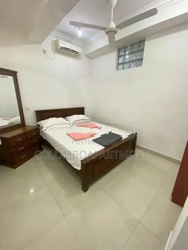 Long-Term Rental Colombo 05 3BHK Fully Furnished Apartment– CSMP201