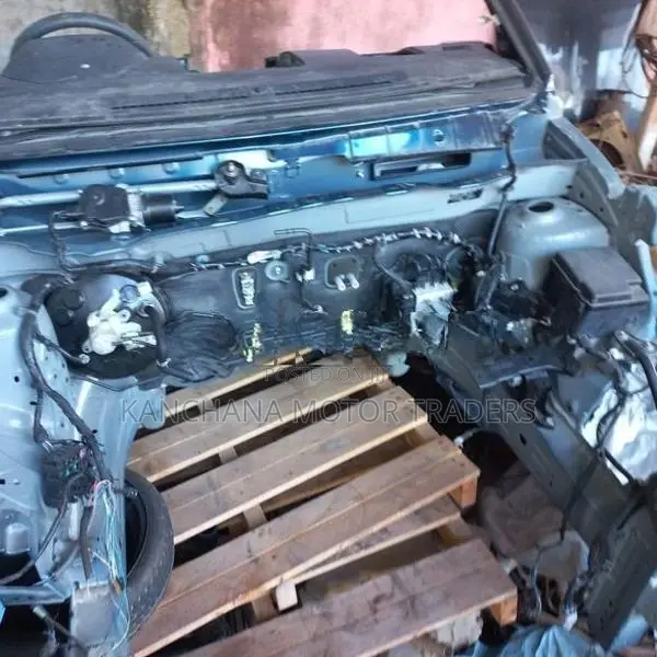 Toyota Raize Face Cut