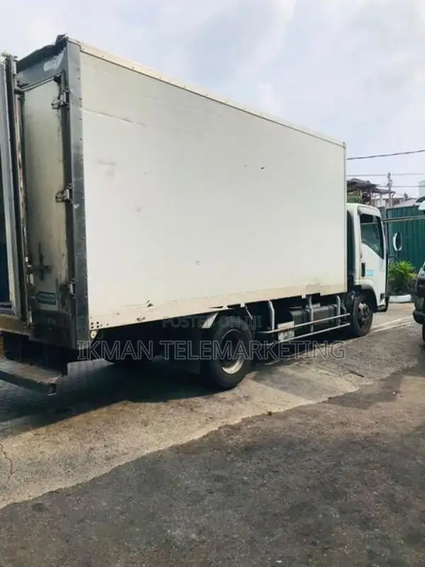 Isuzu Freezer Truck 2007