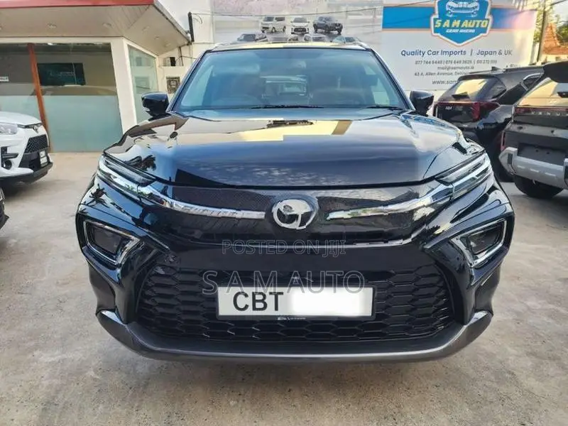 Toyota Hyryder Hybrid V 2025