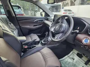 Toyota Hyryder Hybrid V 2025