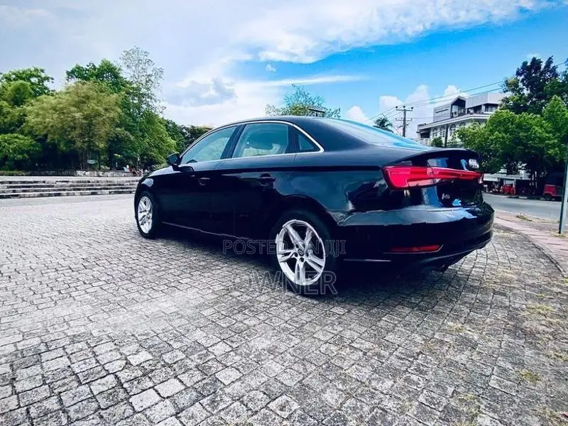 Audi A3 Facelift Sedan 1.2L 2018