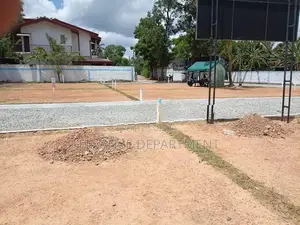 අගනා නේවාසික බිම් කොටස් ජා ඇල නගරයට සමීපව ඒකල