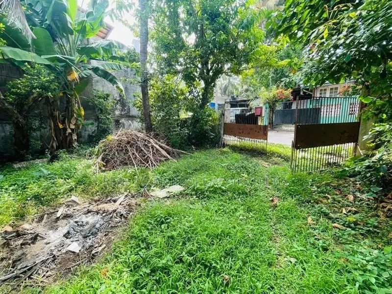 Prime land with a house for Sale near University of Moratuwa