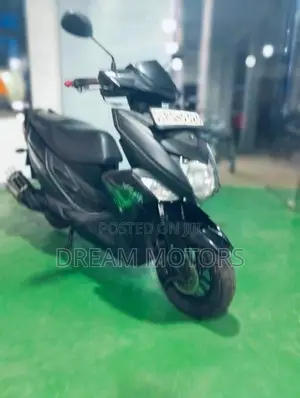 Yamaha RayZR DISK 2018