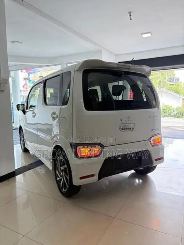 Suzuki Wagon R ZX 360 View Cam 2026