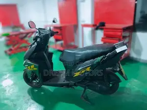 Yamaha RayZR Disk 2018