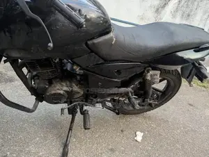 Bajaj Pulsar 180 2007