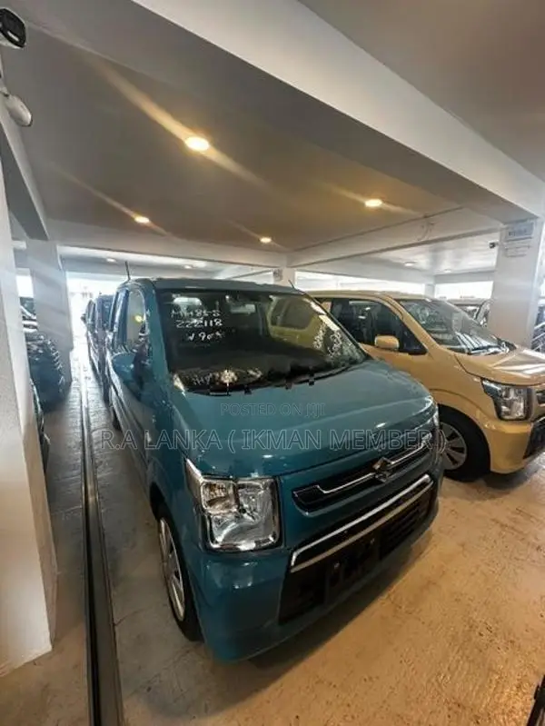 Suzuki Wagon R FX PETROL 2025