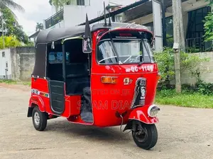 Bajaj RE 2 Stroke 2005