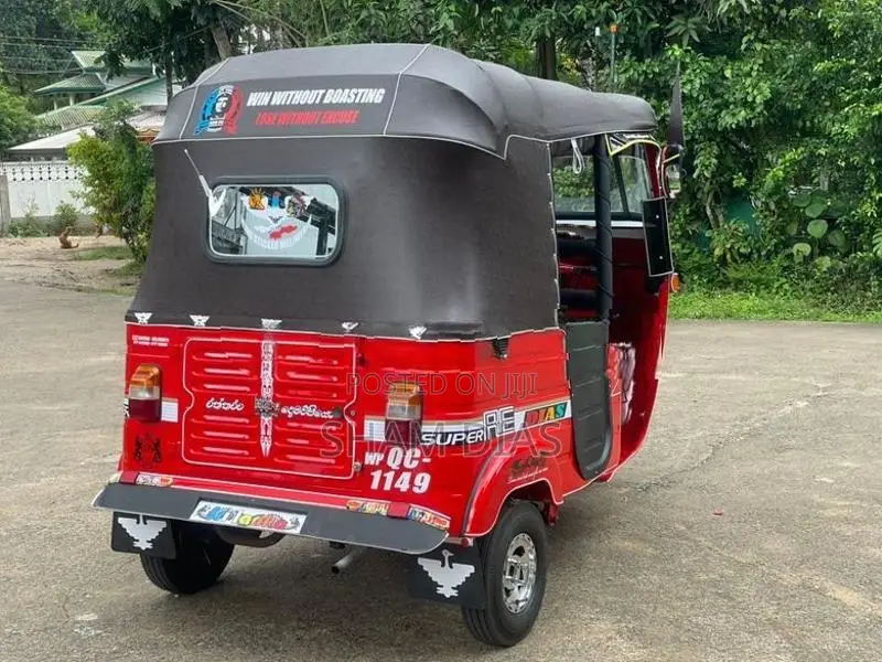 Bajaj RE 2 Stroke 2005