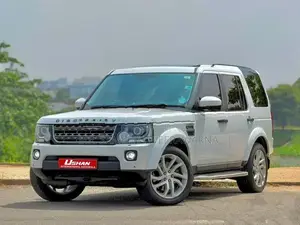 Land Rover Discovery 4 HSE 2014