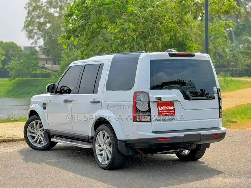 Land Rover Discovery 4 HSE 2014