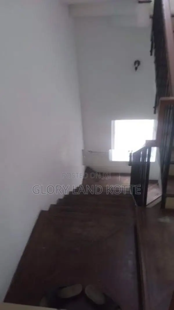 Upstair House for Rent in Jubilee Post