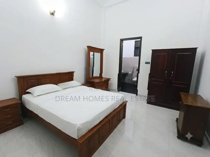 Spacious 4-Bedroom House for Sale – Boralesgamuwa