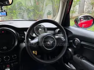 Mini Cooper 2019
