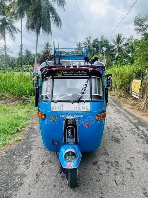 Bajaj RE 2006