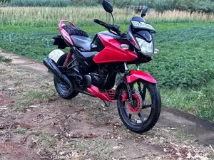 Honda CBF STUNNER 2011