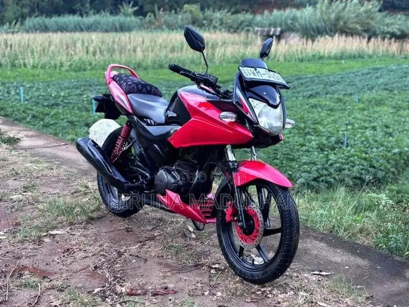 Honda CBF STUNNER 2011