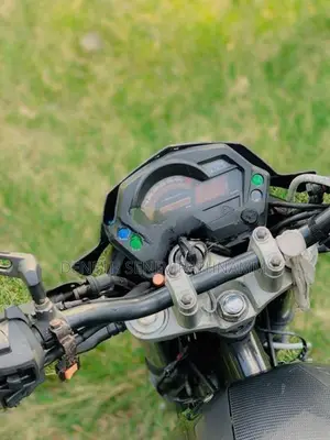 Yamaha FZ v1 2012