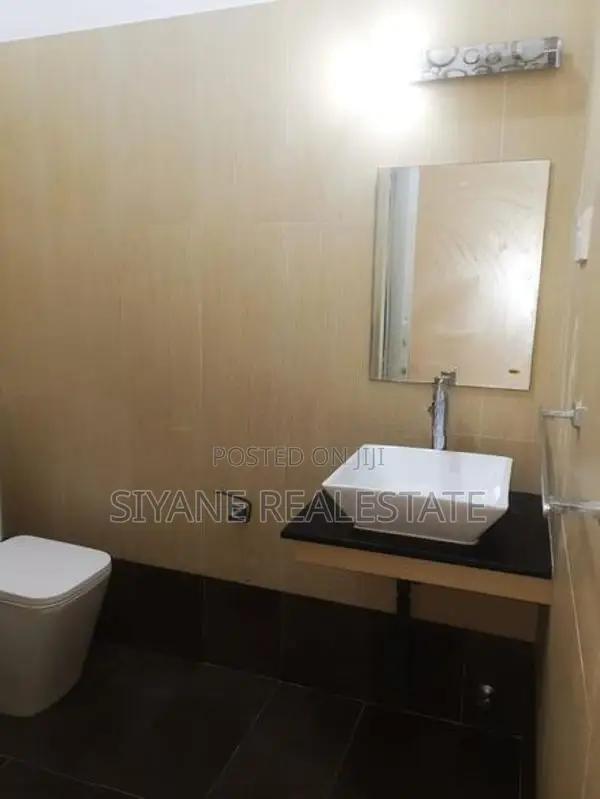 2 Storey House for Sale in Battaramulla