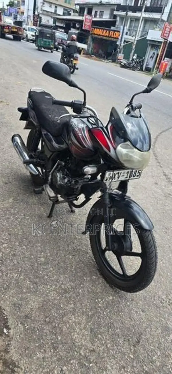 Bajaj Discover used 2011