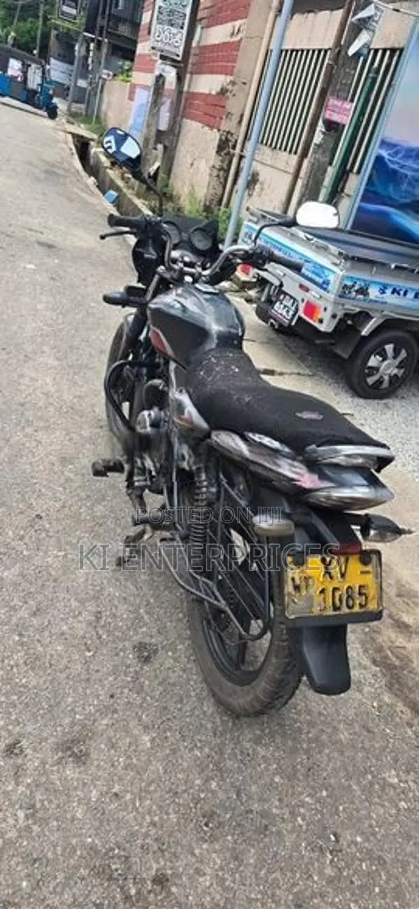 Bajaj Discover used 2011