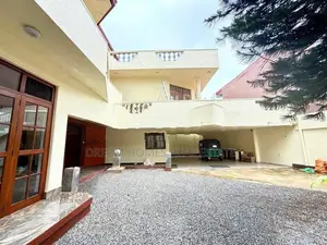 4-Bedroom 3-Storey House for Sale – Park Lane, Rajagiriya