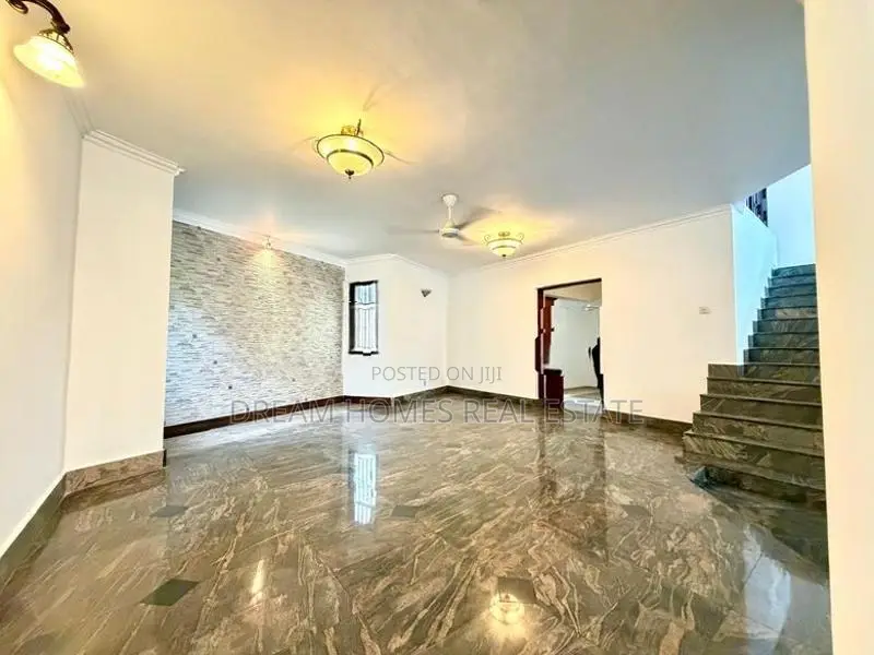 4-Bedroom 3-Storey House for Sale – Park Lane, Rajagiriya