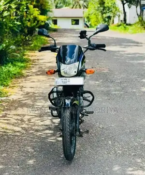 Bajaj Platina 125 2012