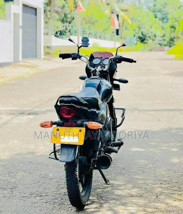 Bajaj Platina 125 2012