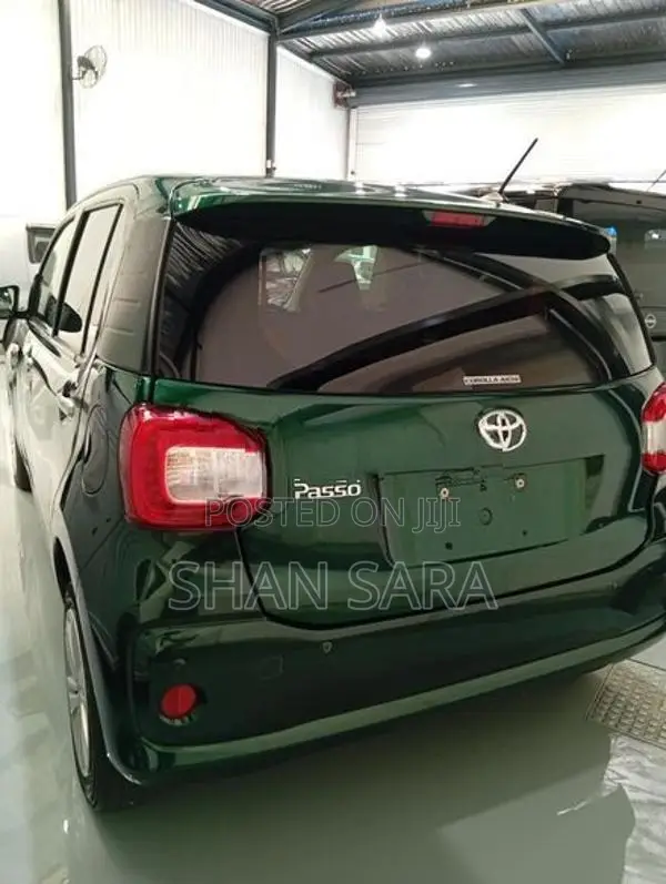 Toyota Passo X 2023