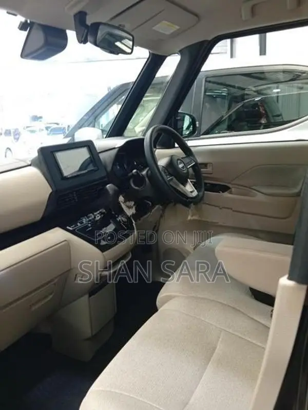 Nissan Roox X 2024