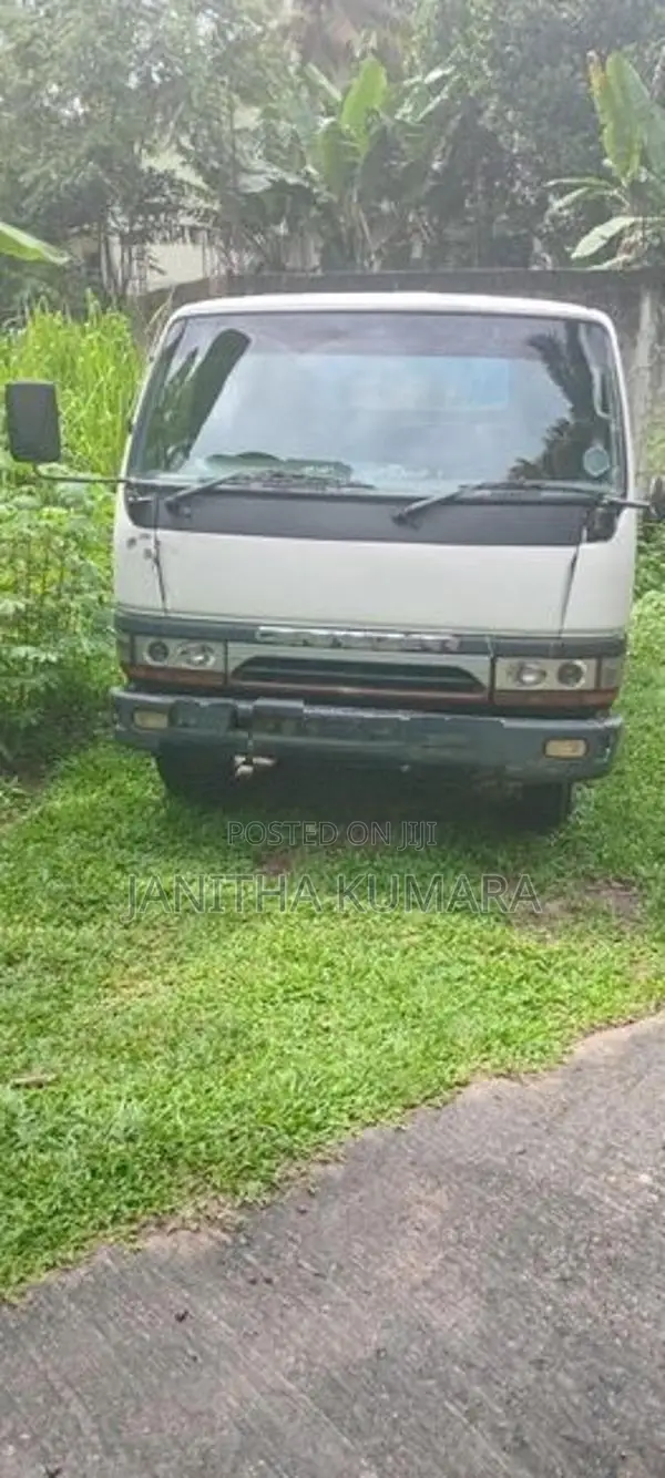Mitsubishi Canter 1984