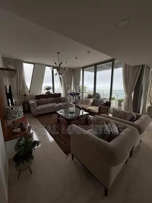 4 Bedroom Luxury Fully Furnished Apartment for Sale - Colombo 2 (EM113