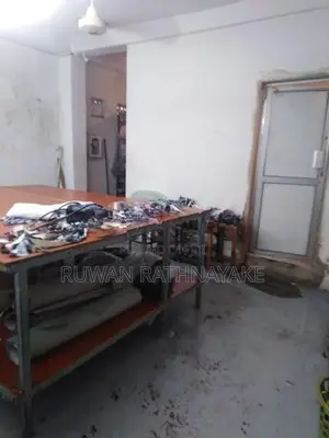Commercial Property for Rent in Bellanvila