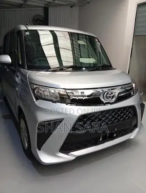 Toyota Roomy X 2023
