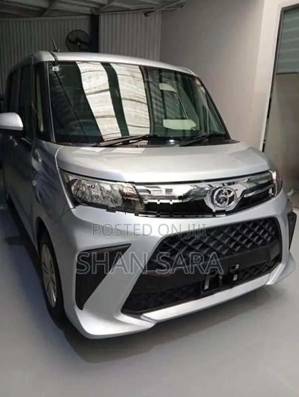 Toyota Roomy X 2023
