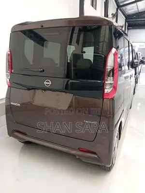Nissan Roox x 2024