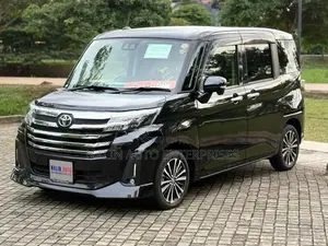 Toyota Roomy Custom G Turbo 2025