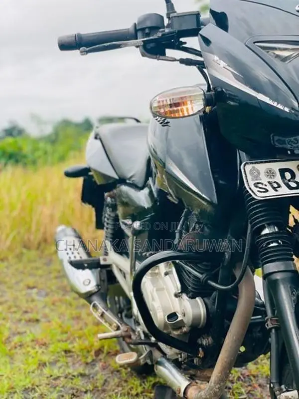 Bajaj Pulsar 150 2016